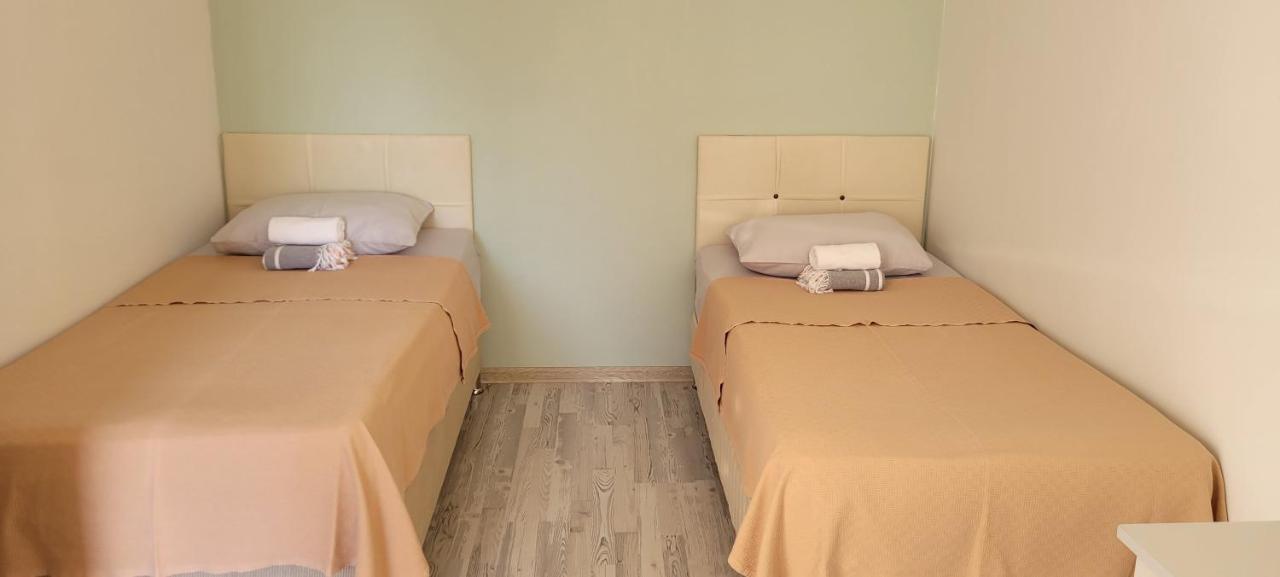Apsa Butik Hotel Сухуми Екстериор снимка