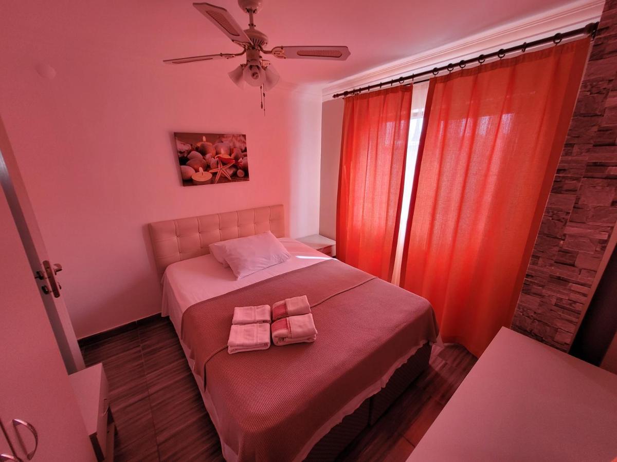 Apsa Butik Hotel Сухуми Екстериор снимка